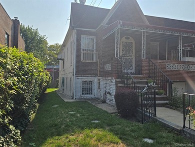Here is an opportunity the savvy Investors! Motivated seller! - photo 6