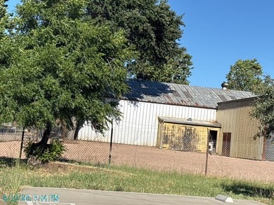 BUSINESS OWNERS LOOKING TO EXPAND IN AN AFFORDABLE COMMUNITY - photo 4