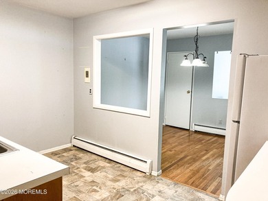 Cedar Glen West Co-Op 55+Charming 1 bed, 1 bath home in - photo 23