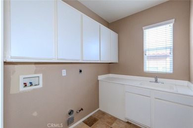 Prime Location in Vista Verde of Yorba Linda. House Featuring - photo 27