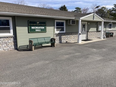 Cedar Glen West Co-Op 55+Charming 1 bed, 1 bath home in - photo 36
