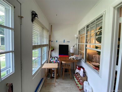 Greenbriar Model Without Garage Bright And Sunny With Enclosed - photo 3