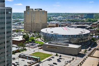 Experience one of downtown Kansas City's most spectacular views - photo 8