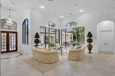 GOLF MEMBERSHIP AVAILABLE! This elegant one-story courtyard - photo 5
