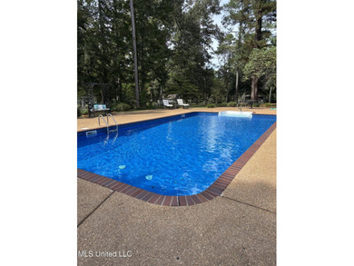 Southern Living! Enter the gated, curving driveway around a - photo 18