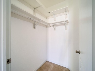 Welcome to this recently updated, spacious second floor corner - photo 18