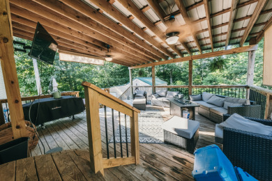 Minutes from the lake! - Home & shop! - photo 16