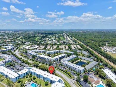 Great 1.444 sf unit on first floor 2/2 plus a bonus room that - photo 40