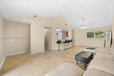 Beautifully updated lakefront condo in a Key West-style gated - photo 8