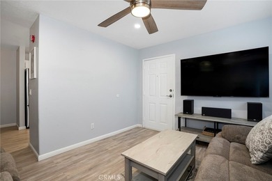 BONUS ROOM + MOVE-IN READY! Welcome to this beautifully updated - photo 5