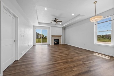 Gorgeous new-build 2BR/2BA zero-entry ranch condominium near - photo 5