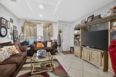 Beautiful 2-story townhome in gated community with resort style - photo 5