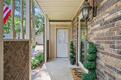 Beautiful Turn Key Home w/ Access to Lake Macatawa! Welcome to - photo 4