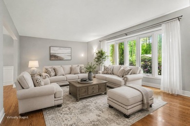 Beautiful Turn Key Home w/ Access to Lake Macatawa! Welcome to - photo 6