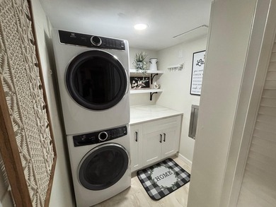 Experience refined coastal luxury on Hillsboro Mile with this - photo 15