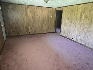 Opportunity awaits with this 3-bedroom, 1-bath ranch-style home - photo 5
