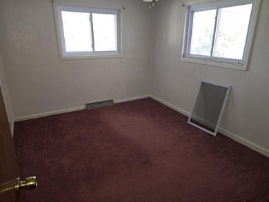 Opportunity awaits with this 3-bedroom, 1-bath ranch-style home - photo 8