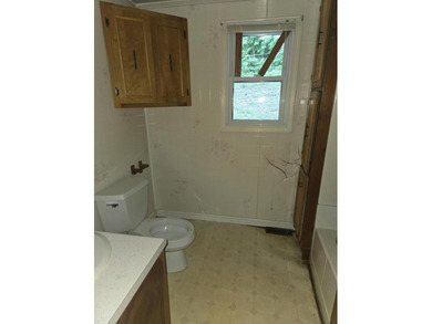 Opportunity awaits with this 3-bedroom, 1-bath ranch-style home - photo 10