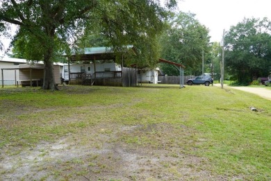 Lake Home For Sale in Eufaula, Alabama