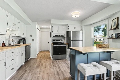 COLDWATER LAKE: Welcome to lake living at its finest in - photo 3