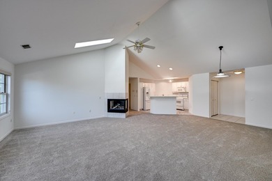 Sophisticated design and effortless living come together in this - photo 7