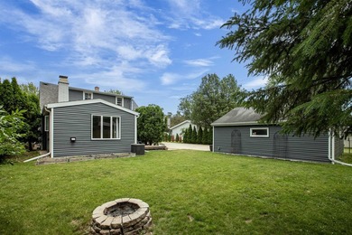 Charming Cape Cod in SE Neenah! This inviting 4-bedroom - photo 9