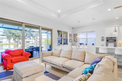 Luxurious Contemporary Home in an Exclusive Gated Community - - photo 14