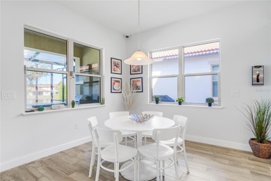 Luxurious Contemporary Home in an Exclusive Gated Community - - photo 16