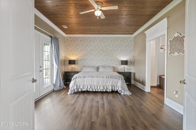 Motivated sellers welcome you to this beautiful lake view home - photo 22