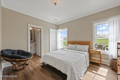 Motivated sellers welcome you to this beautiful lake view home - photo 28