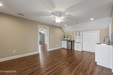 Motivated sellers welcome you to this beautiful lake view home - photo 34