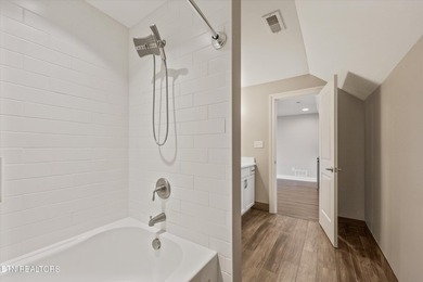 Motivated sellers welcome you to this beautiful lake view home - photo 36