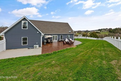 Motivated sellers welcome you to this beautiful lake view home - photo 43