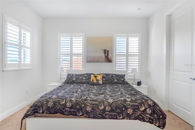 Luxurious Contemporary Home in an Exclusive Gated Community - - photo 51