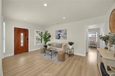 Welcome home to this charming 3-bedroom, 2-bath Artcraft Manor - photo 12