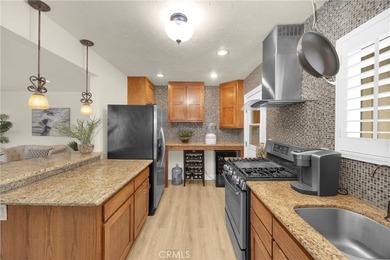 Welcome home to this charming 3-bedroom, 2-bath Artcraft Manor - photo 21