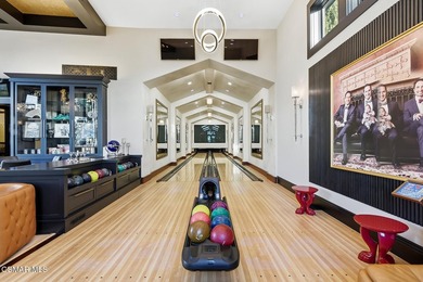 THE premier trophy estate with a prime location in the ultra - photo 22