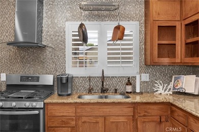 Welcome home to this charming 3-bedroom, 2-bath Artcraft Manor - photo 23