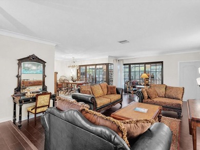 Spacious Imperial Point pool home offering 4+ bedrooms, flexible - photo 8