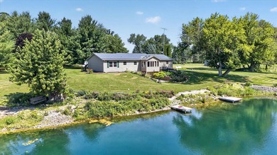 Welcome to your own private country retreat! Nestled on 5.15 - photo 1