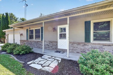 Welcome to your own private country retreat! Nestled on 5.15 - photo 9