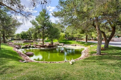 Beautiful single-story home in The Lakes community with a 3-car - photo 33