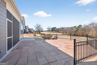 Perfectly positioned along the 9th fairway in the sought-after - photo 39