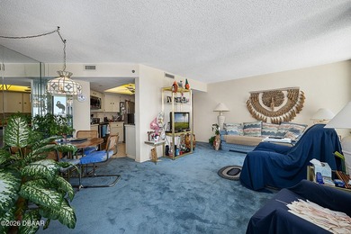 This spacious residence features a true two-bedroom - photo 7