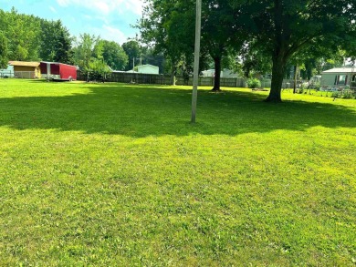 Lake Lot For Sale in Syracuse, Indiana
