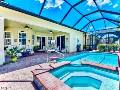 Welcome to this METICULOUSLY maintained (2007) Built over 2,100 - photo 3
