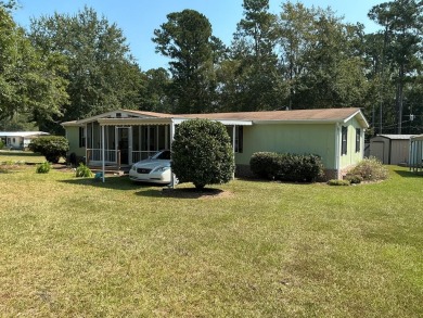 Lake Home For Sale in Eufaula, Alabama