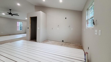 HOME=Stunning new construction in the heart of Hollister! - photo 5