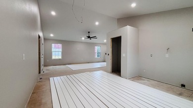 HOME=Stunning new construction in the heart of Hollister! - photo 6