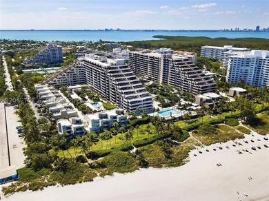 Rarely available Direct Oceanfront 2 bedroom / 2 bath slope unit - photo 14